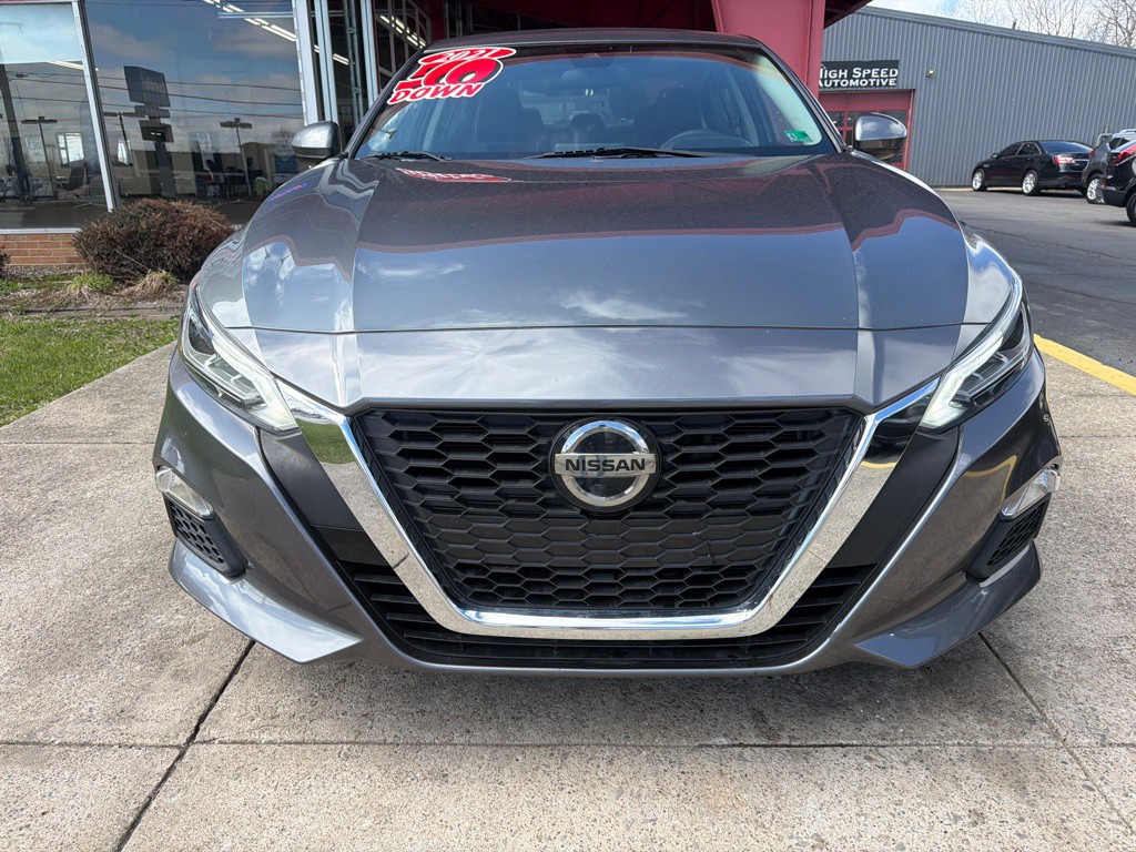 2021 Nissan Altima Image 6