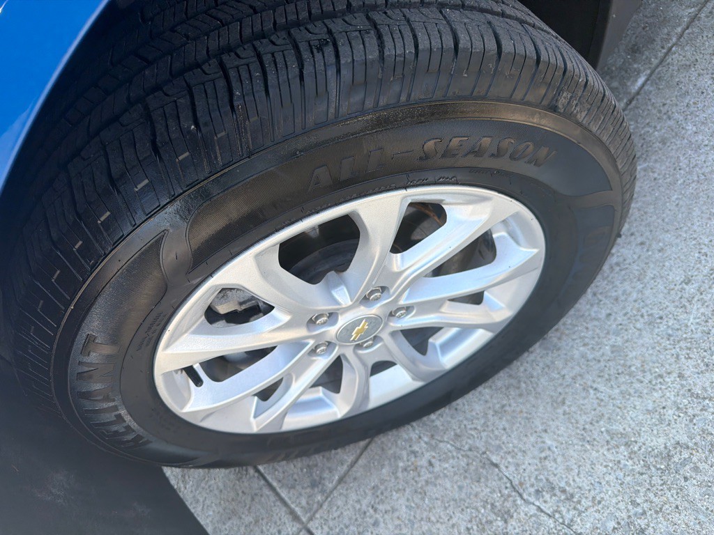 2019 Chevrolet Equinox Image 7