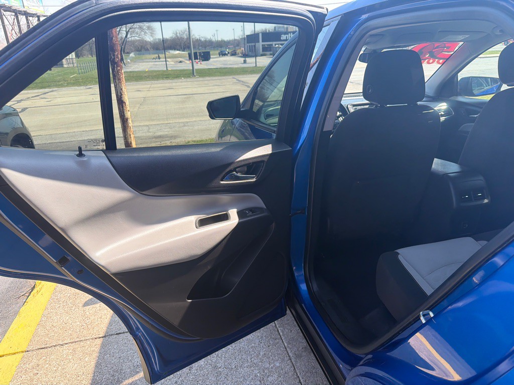 2019 Chevrolet Equinox Image 14