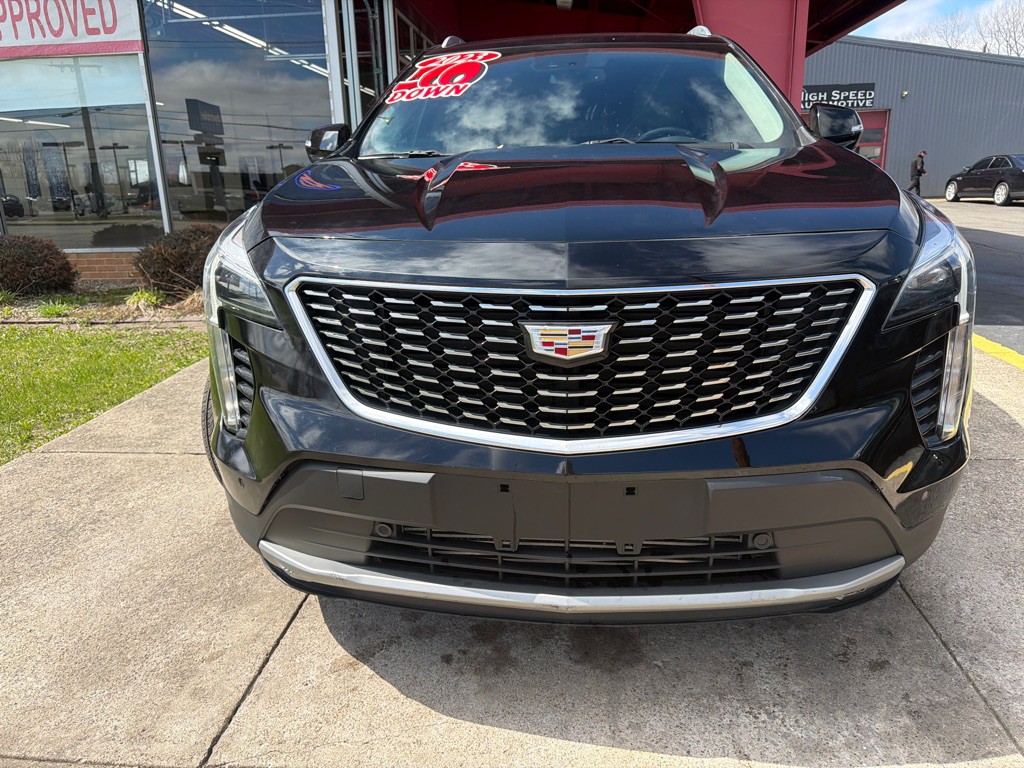 2023 Cadillac XT4 Image 6