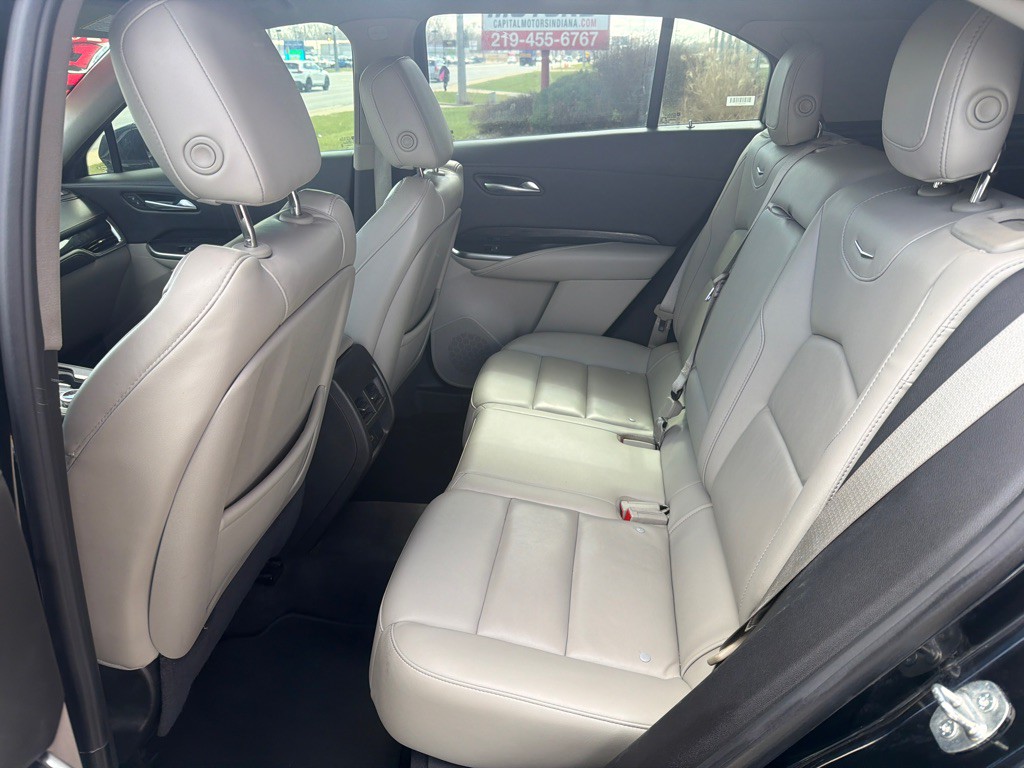 2023 Cadillac XT4 Image 15