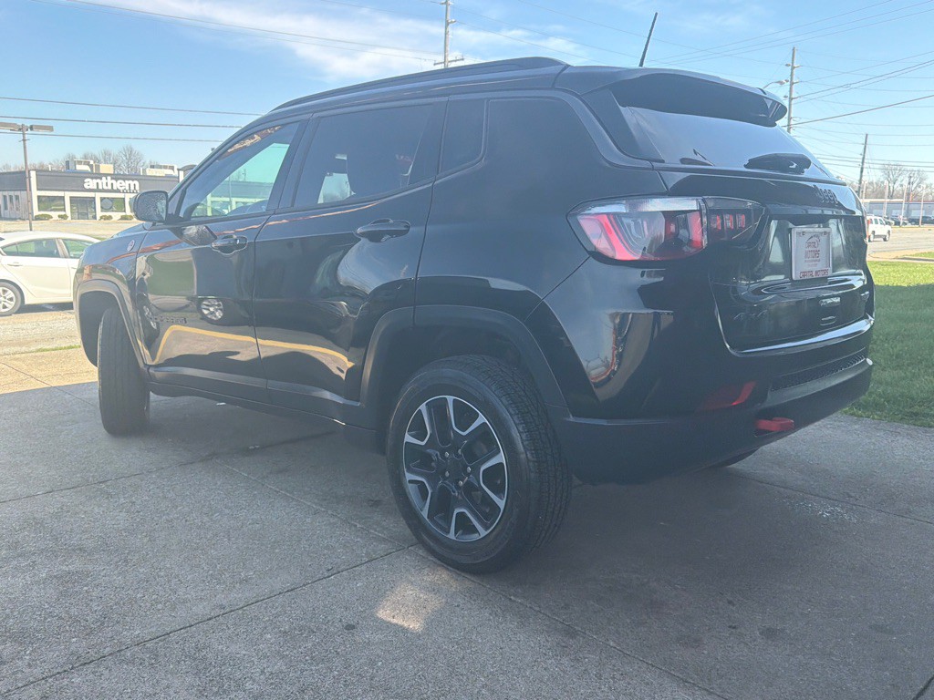 2019 Jeep Compass Image 2