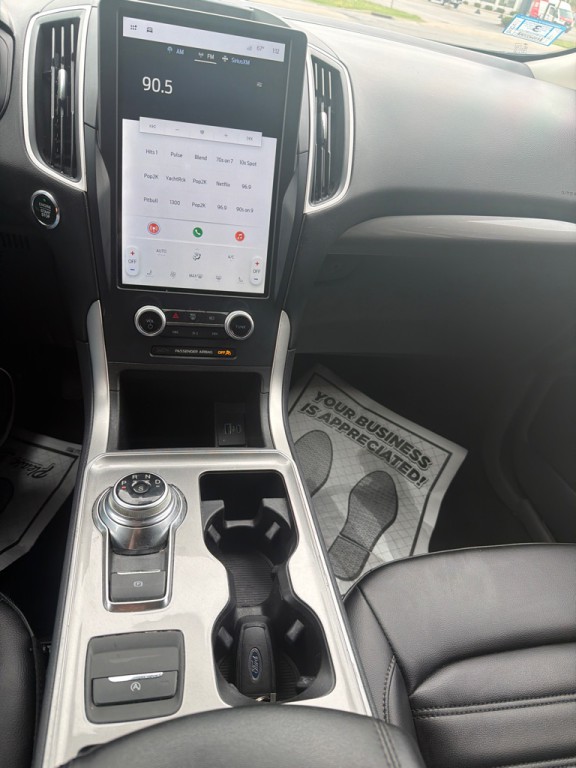 2023 Ford Edge Image 11