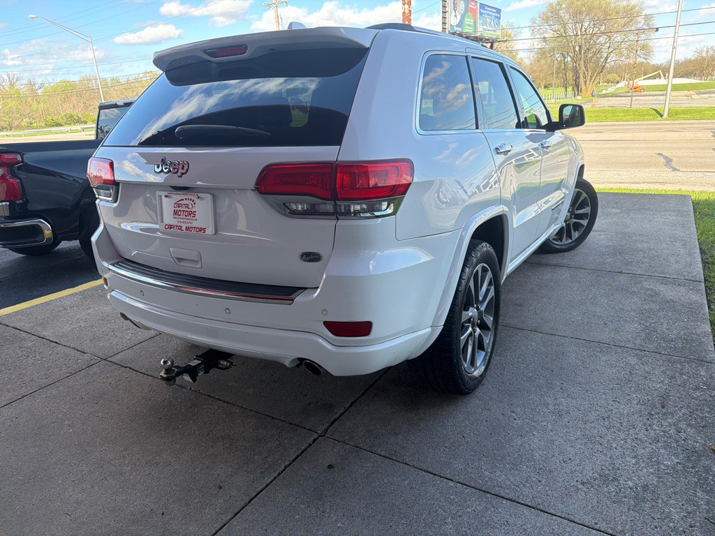 2018 Jeep Grand Cherokee Image 4