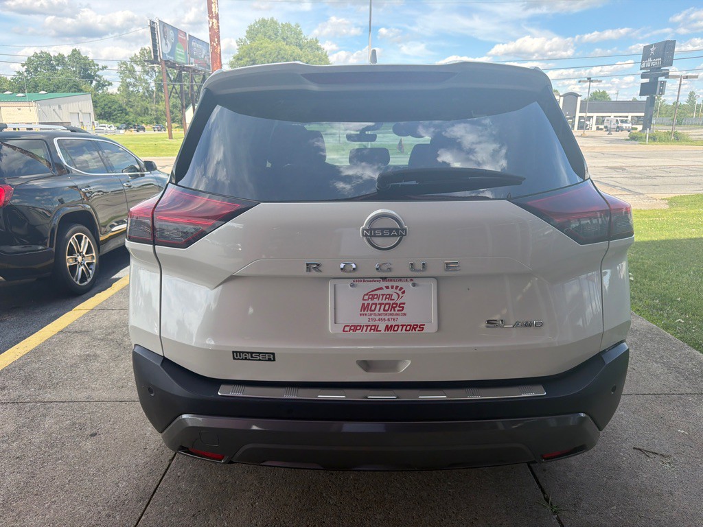 2023 Nissan Rogue Image 3