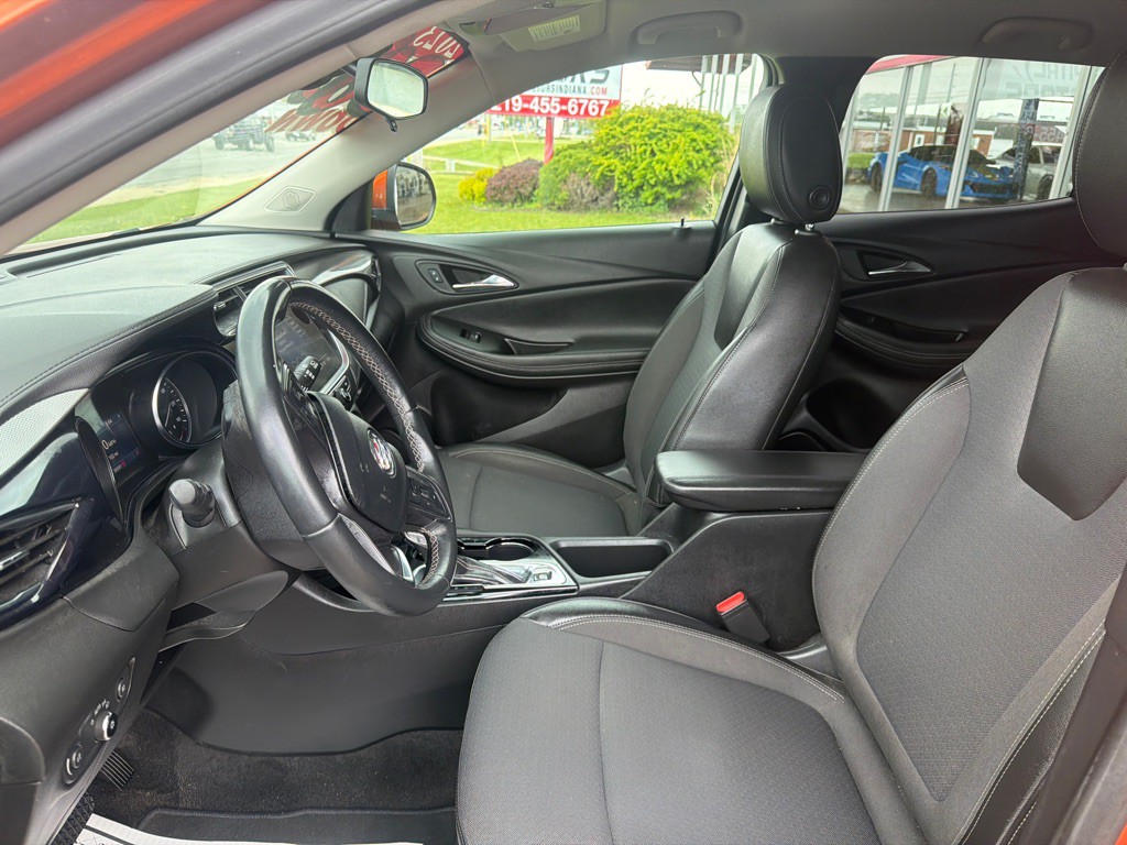 2023 Buick Enclave Image 7