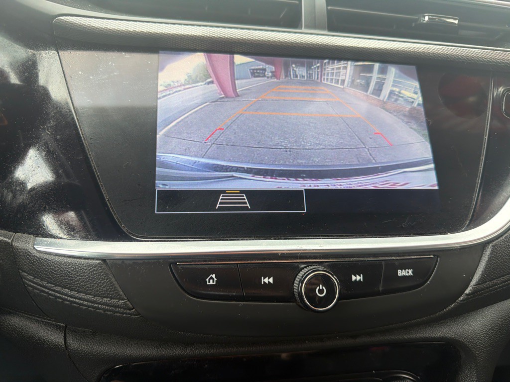 2023 Buick Enclave Image 9