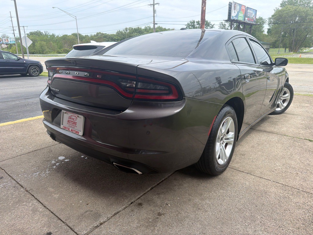 2021 Dodge Charger Image 4
