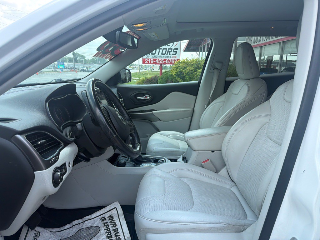 2020 Jeep Cherokee Image 6