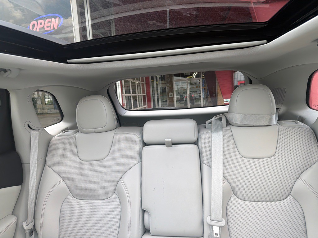 2020 Jeep Cherokee Image 11