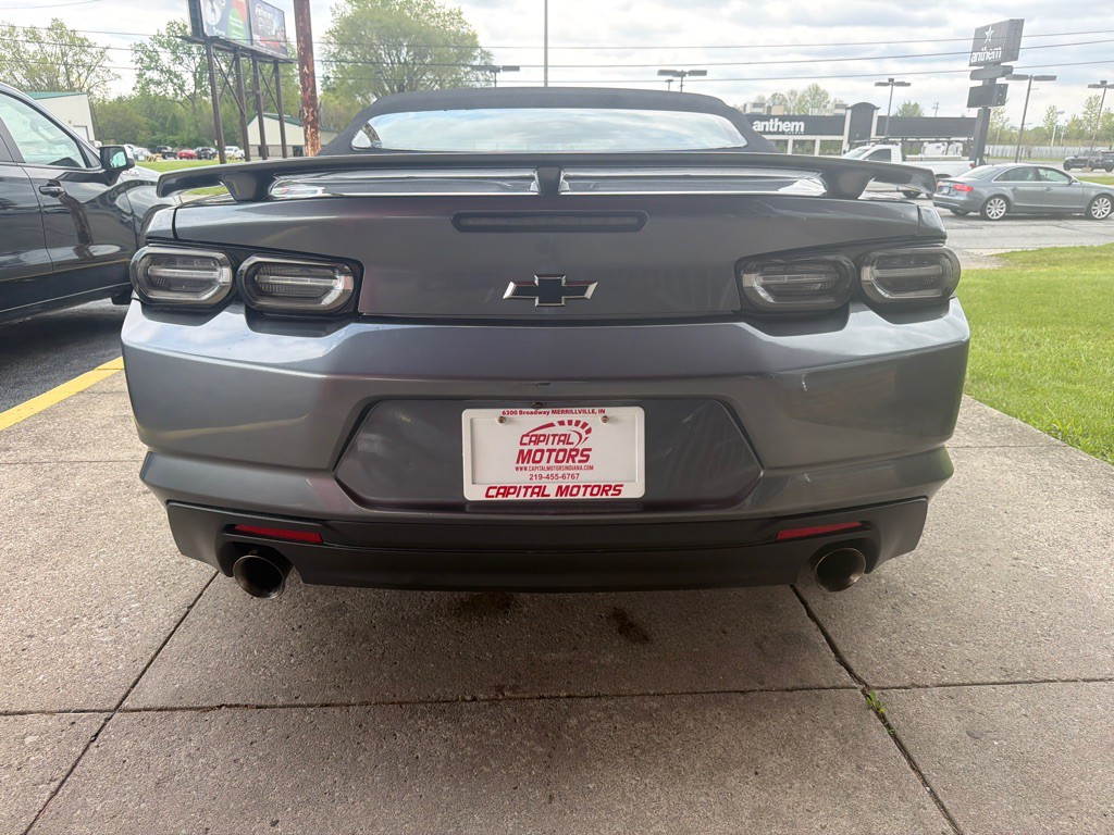 2022 Chevrolet Camaro Image 3