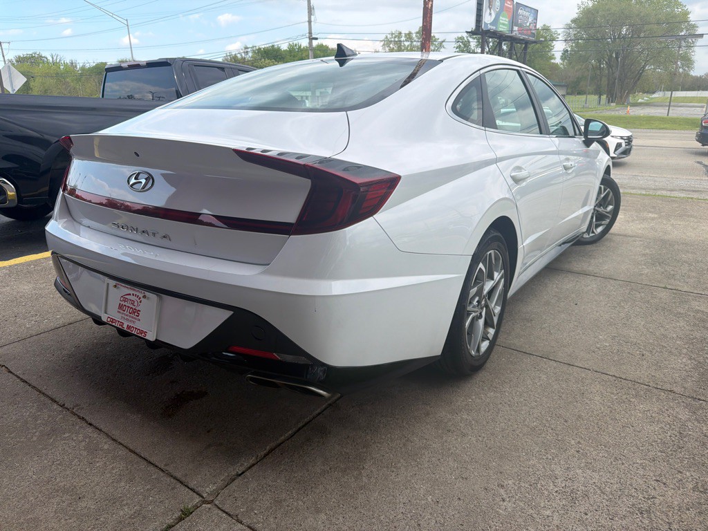 2023 Hyundai Sonata Image 4