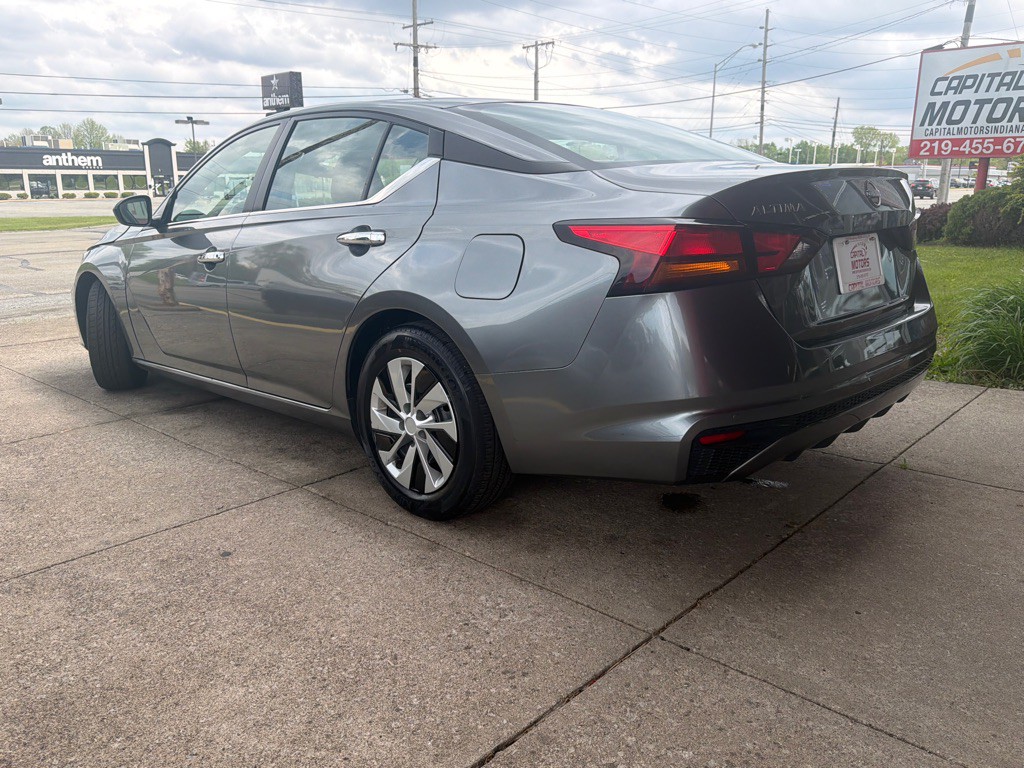 2024 Nissan Altima Image 2