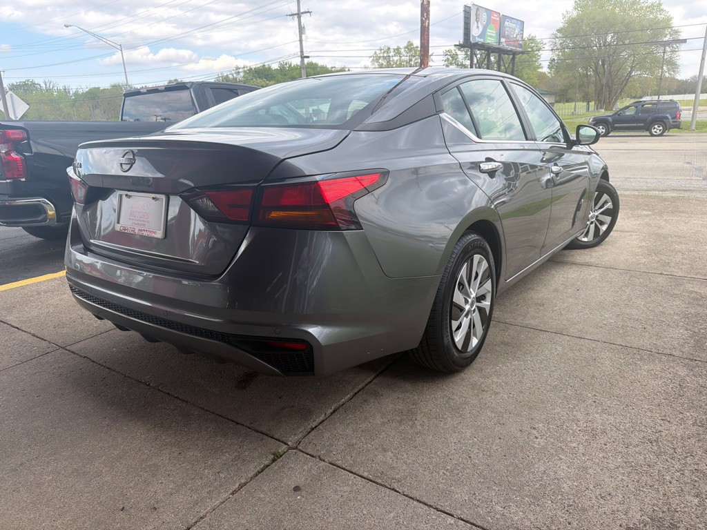 2024 Nissan Altima Image 4