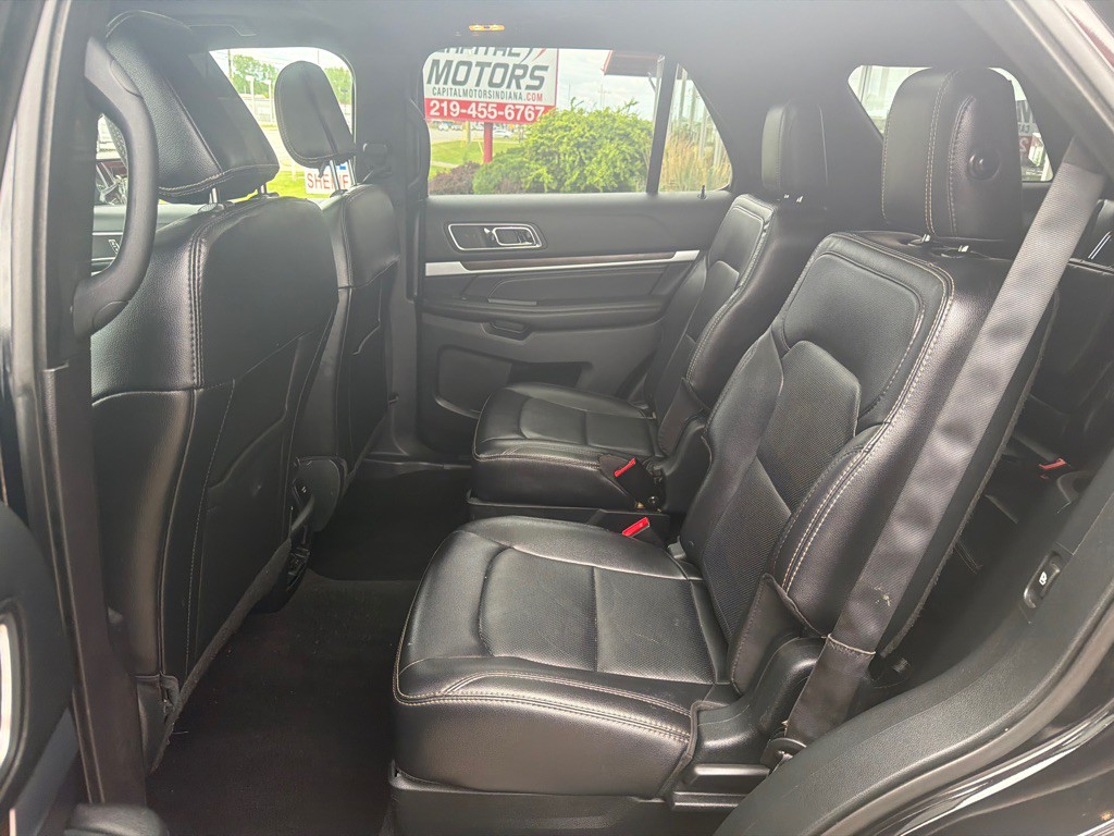 2018 Ford Explorer Image 12