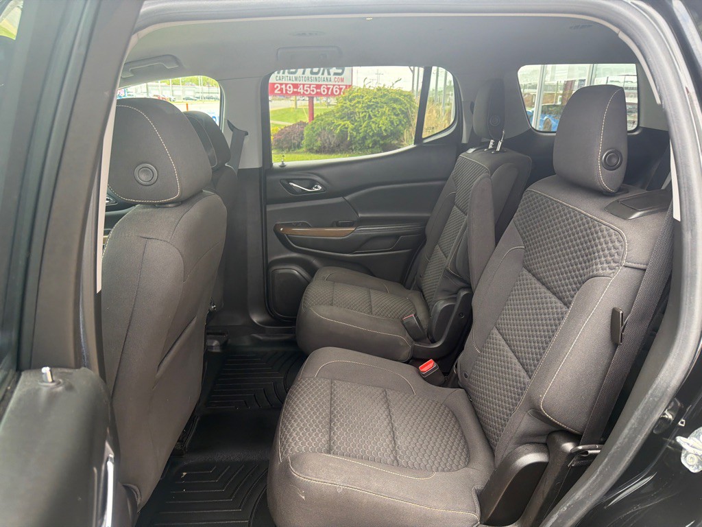 2018 GMC Acadia Image 14