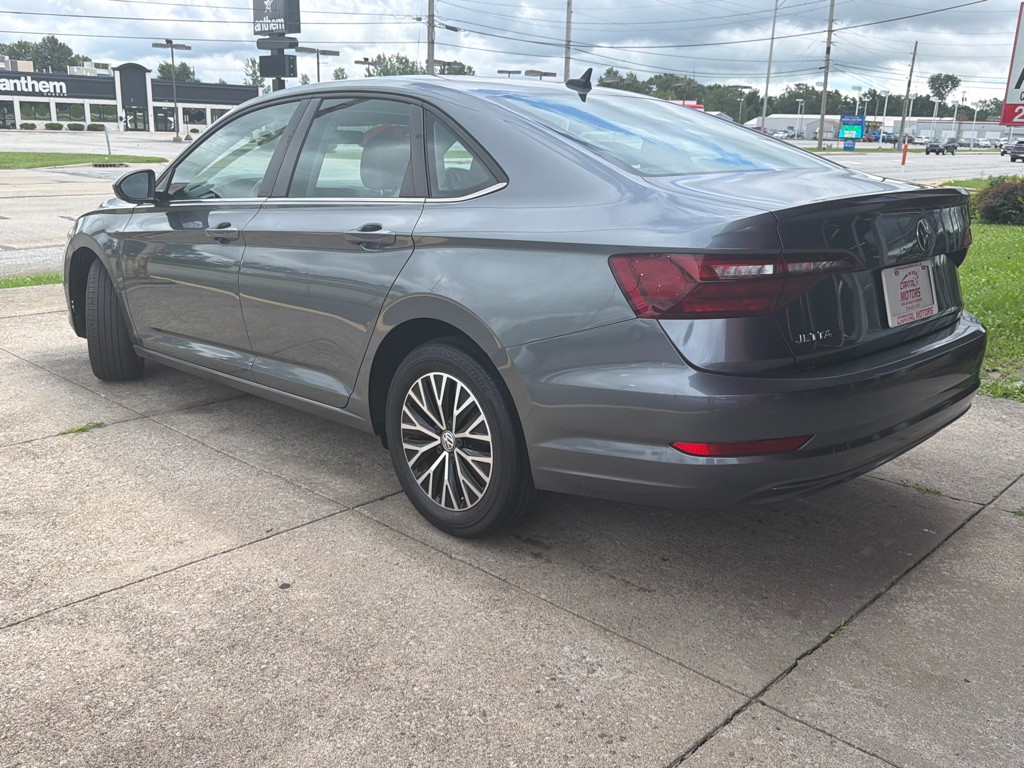 2021 Volkswagen Jetta Image 2