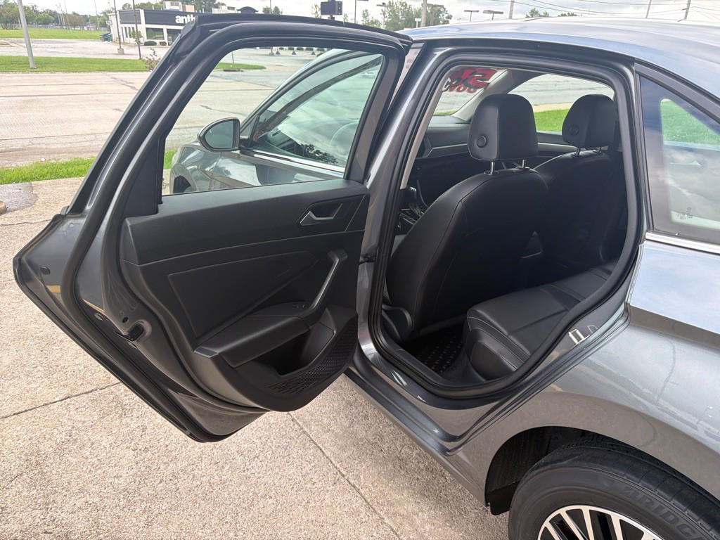 2021 Volkswagen Jetta Image 13