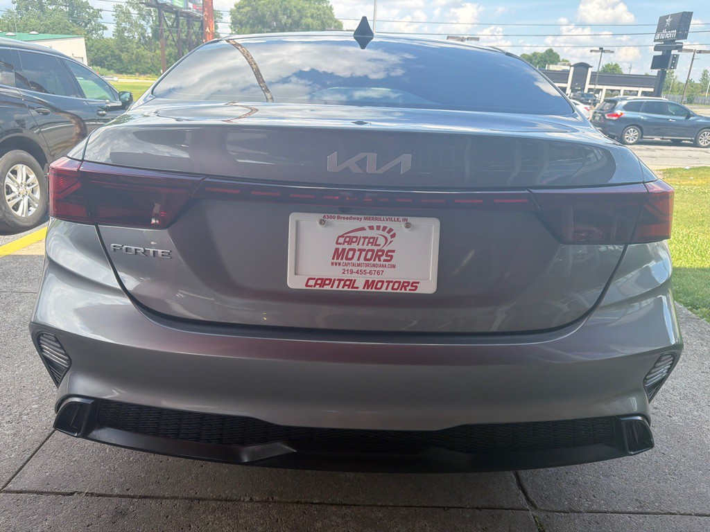 2024 Kia Forte Image 3