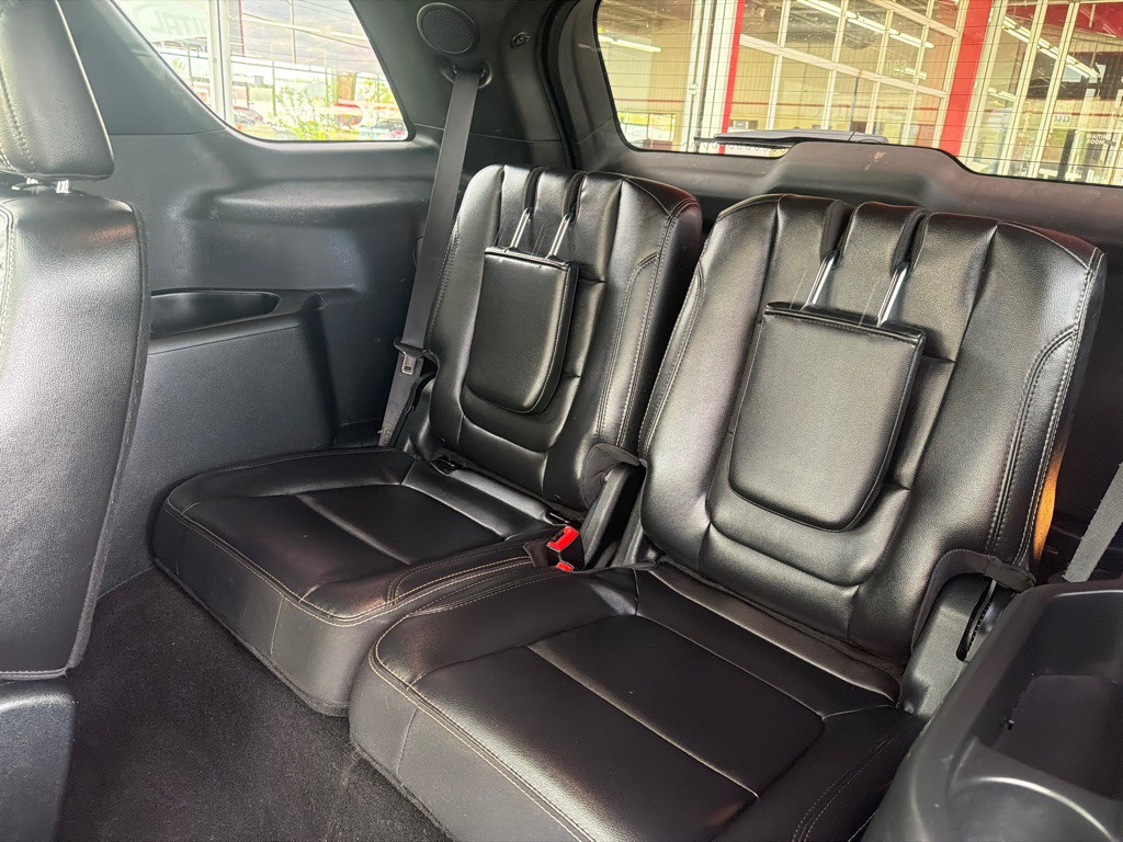 2018 Ford Explorer Image 16