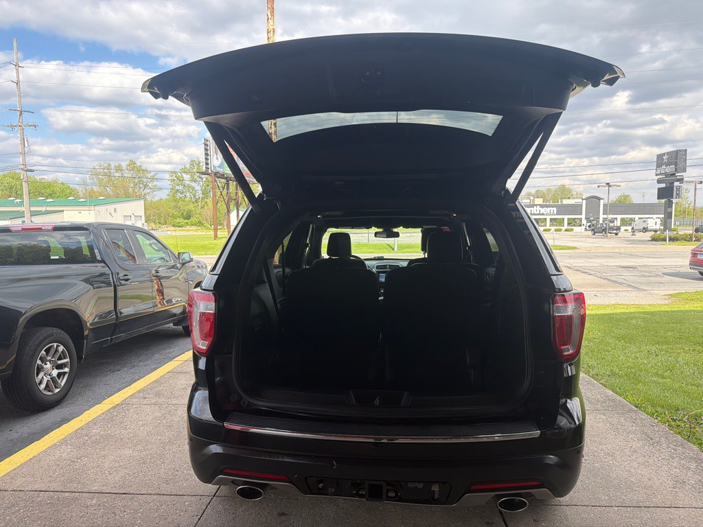 2018 Ford Explorer Image 17