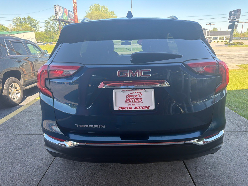 2019 GMC Terrain Image 3