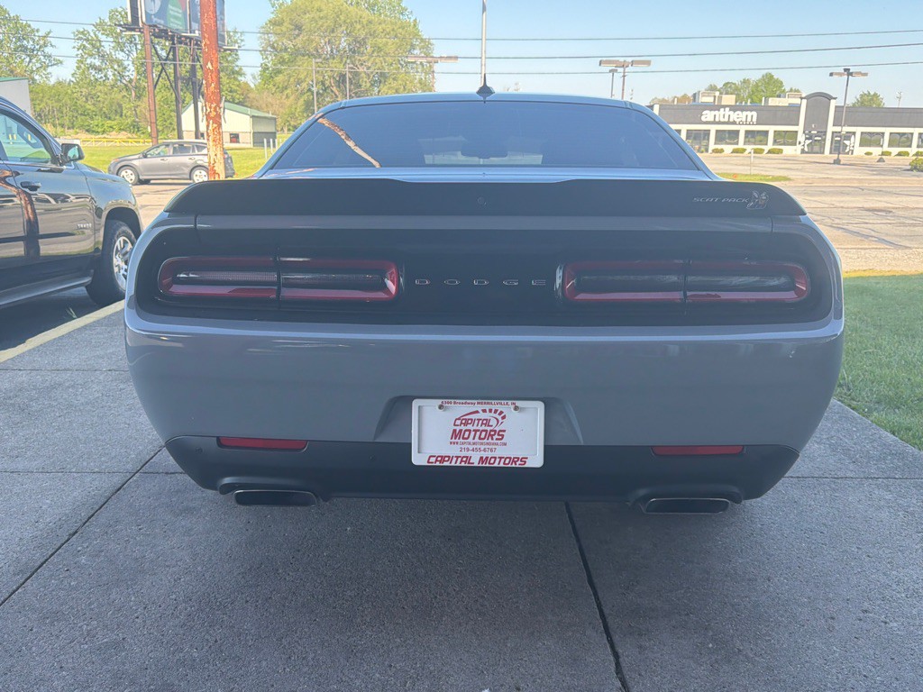 2021 Dodge Challenger Image 3