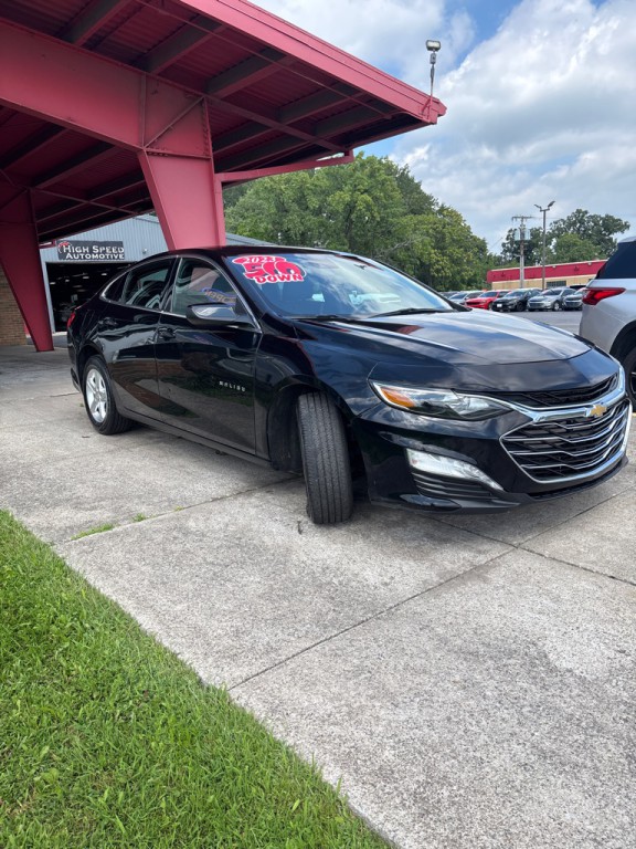 2023 Chevrolet Malibu Image 3