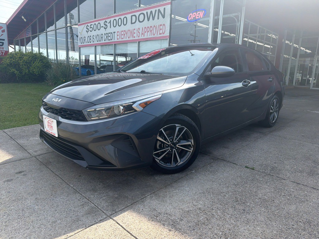 2023 Kia Forte Image 1