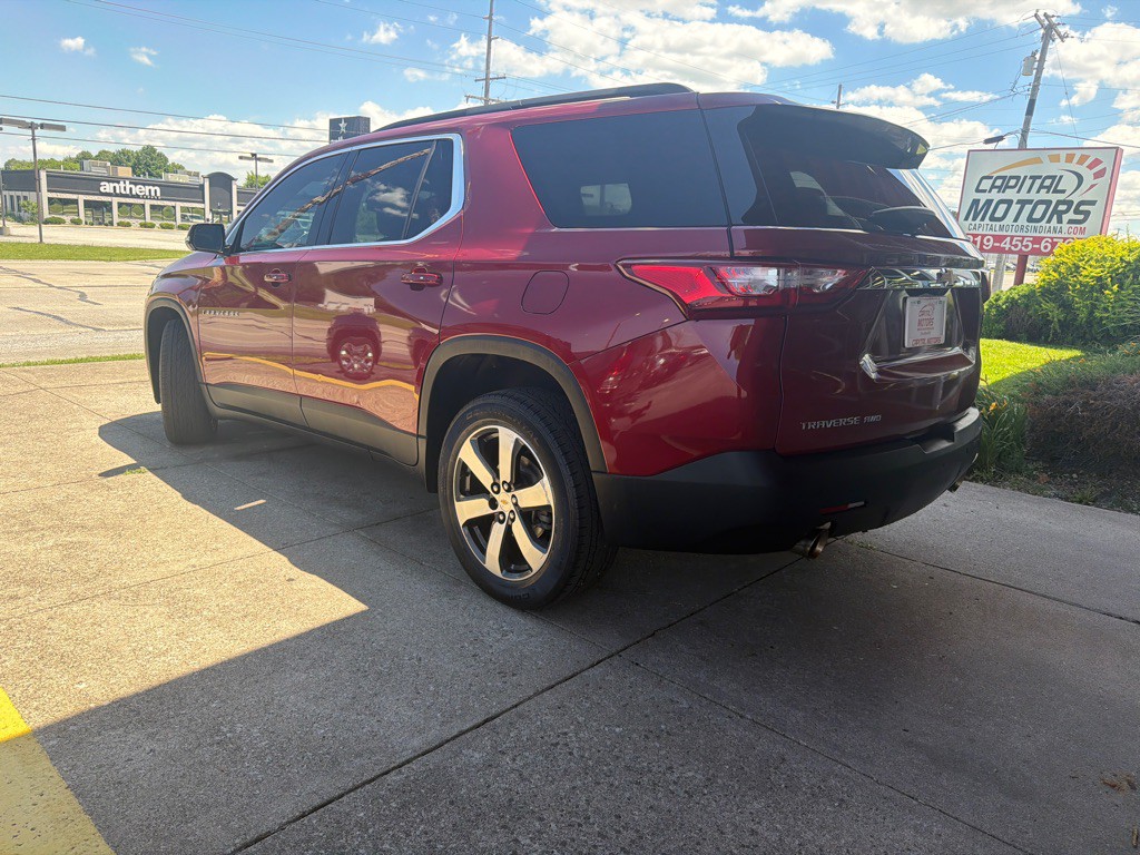 2020 Chevrolet Traverse Image 2