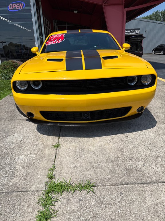 2018 Dodge Challenger Image 3