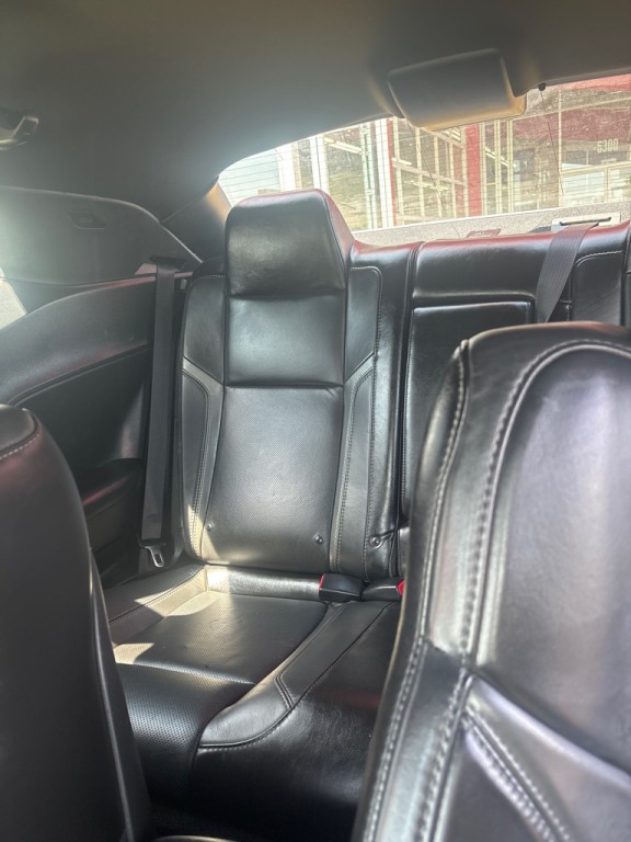 2018 Dodge Challenger Image 15