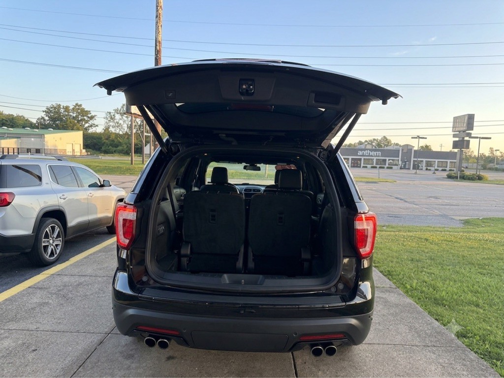 2018 Ford Explorer Image 6