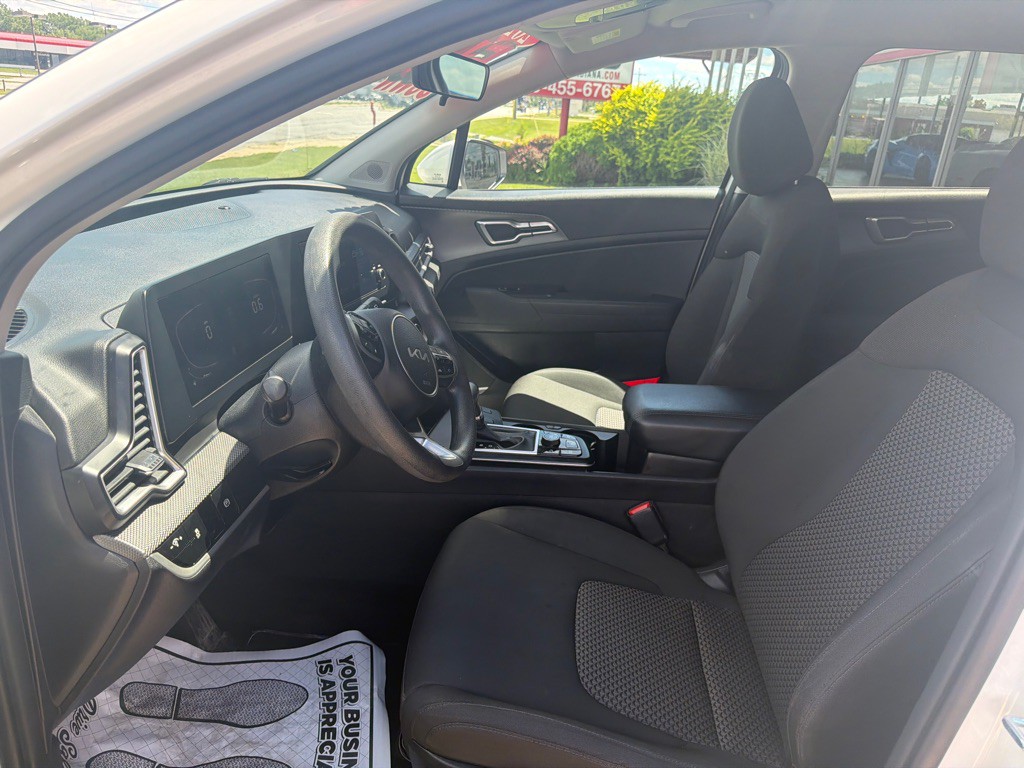 2023 Kia Sportage Image 7
