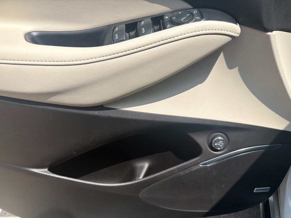 2022 Buick Enclave Image 13