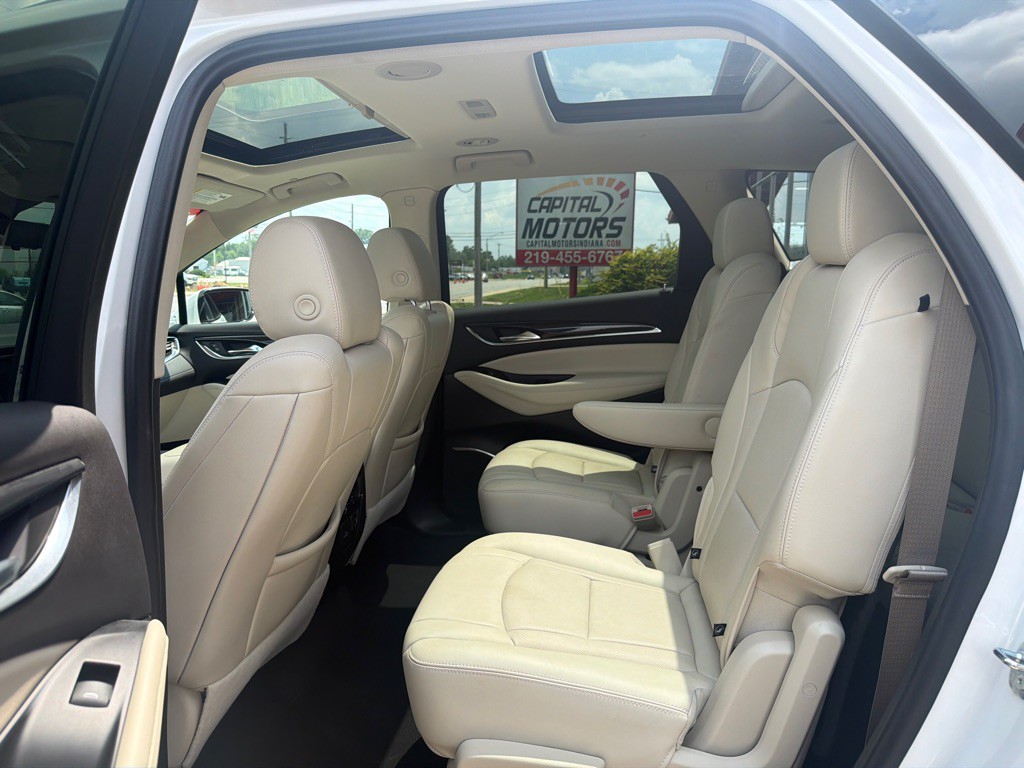 2022 Buick Enclave Image 14