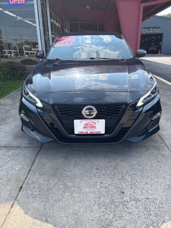 2022 Nissan Altima Image 2