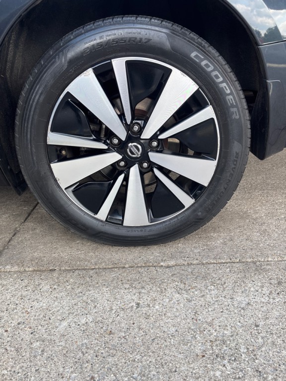 2022 Nissan Altima Image 11