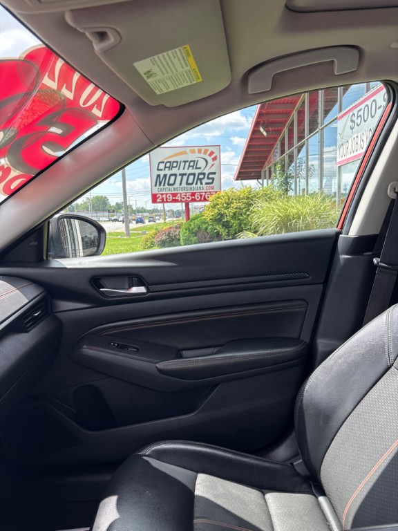 2022 Nissan Altima Image 14