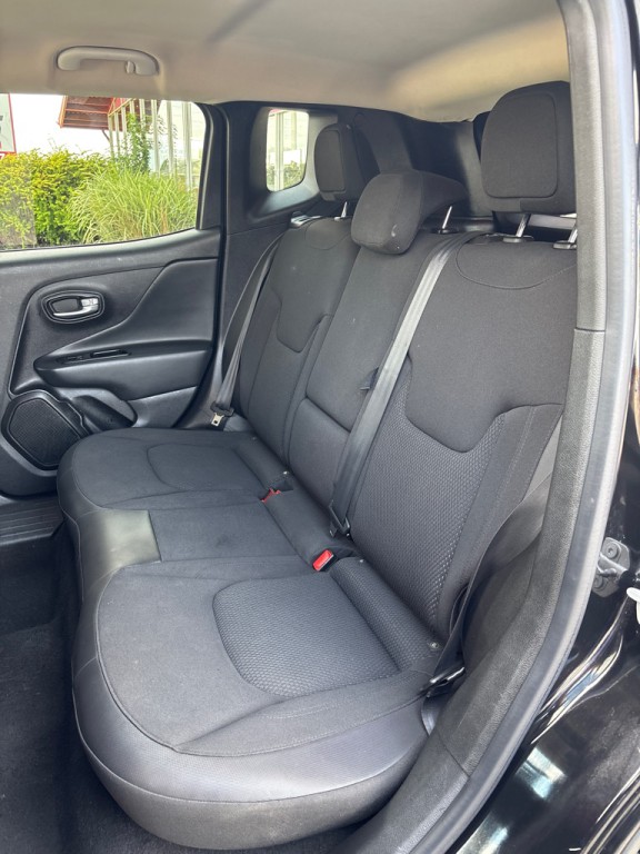2019 Jeep Renegade Image 10