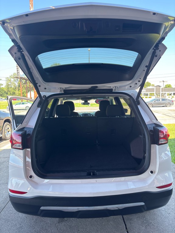 2024 Chevrolet Equinox Image 13