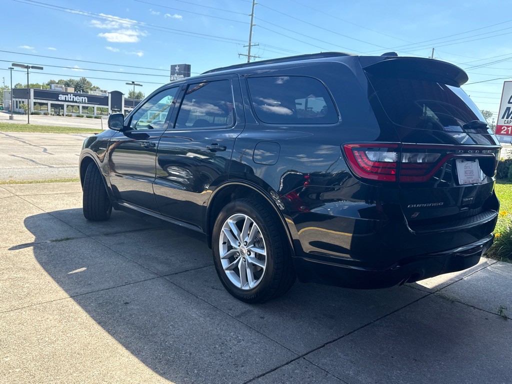 2023 Dodge Durango Image 2