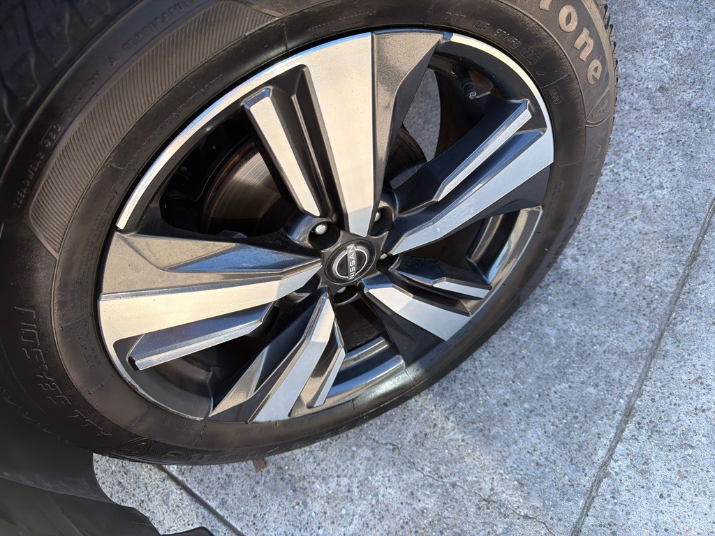 2023 Nissan Rogue Image 7