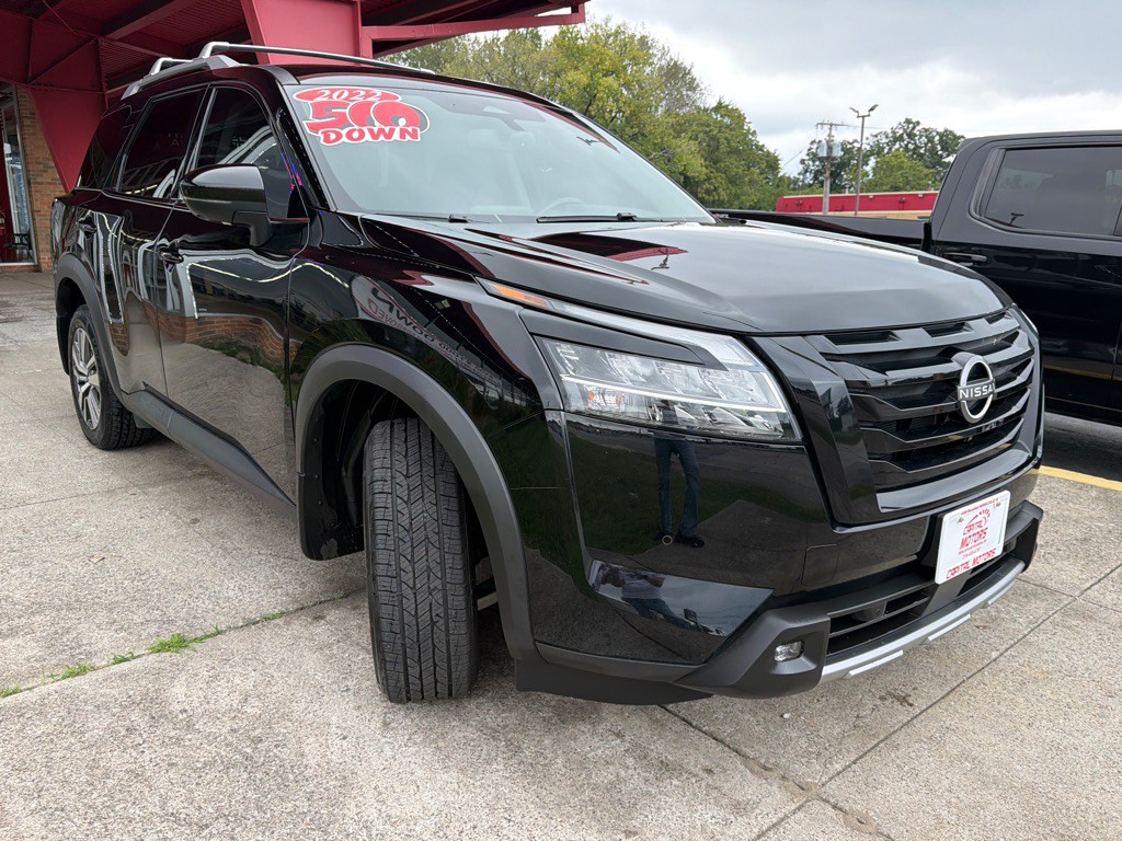 2022 Nissan Pathfinder Image 5