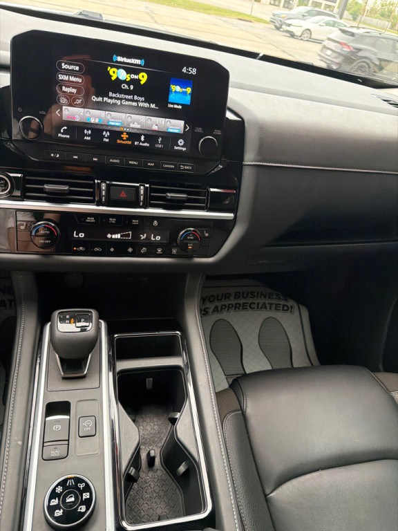 2022 Nissan Pathfinder Image 11