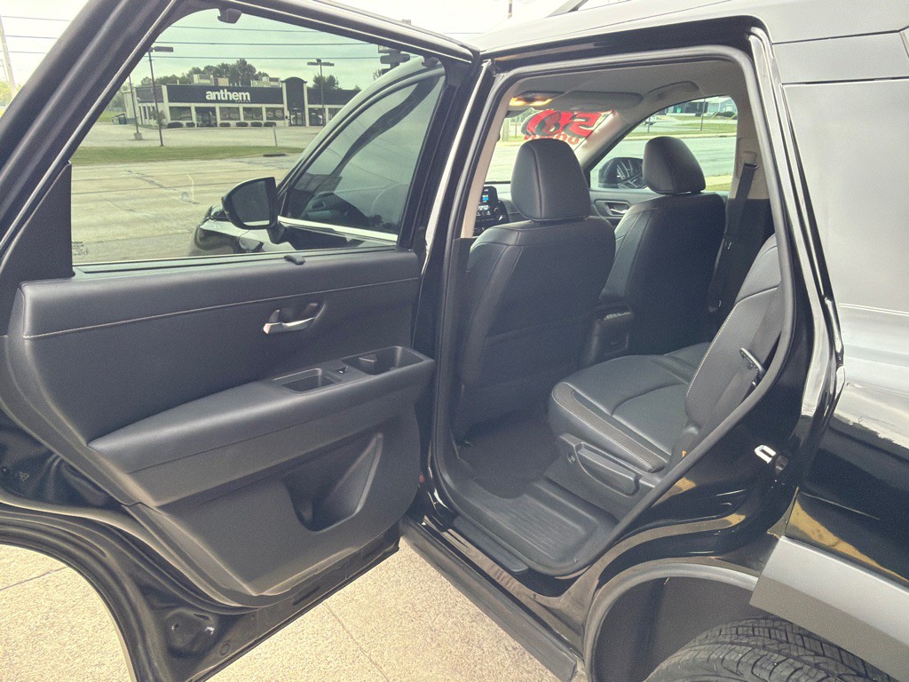 2022 Nissan Pathfinder Image 12