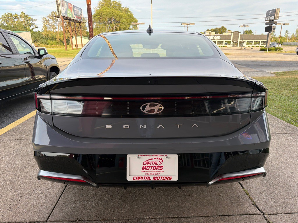 2024 Hyundai Sonata Image 3