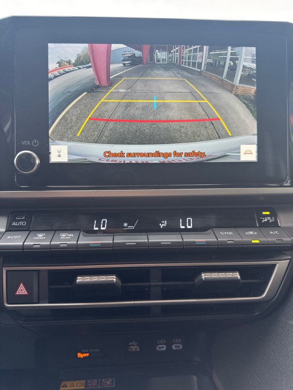 2025 Toyota Camry Image 10
