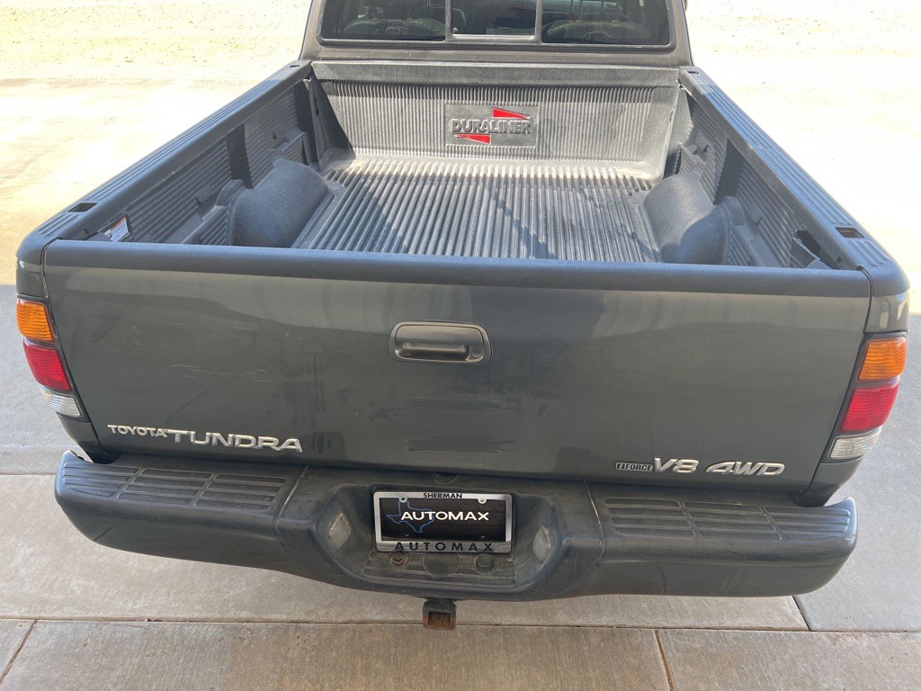 2003 Toyota Tundra Image 8