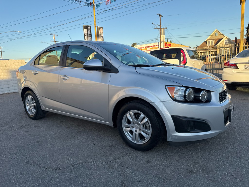 2016 Chevrolet Sonic Image 7